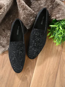 Baoli Black Slip-Ons