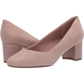 Robin Taupe Suede Easy Spirit Pumps