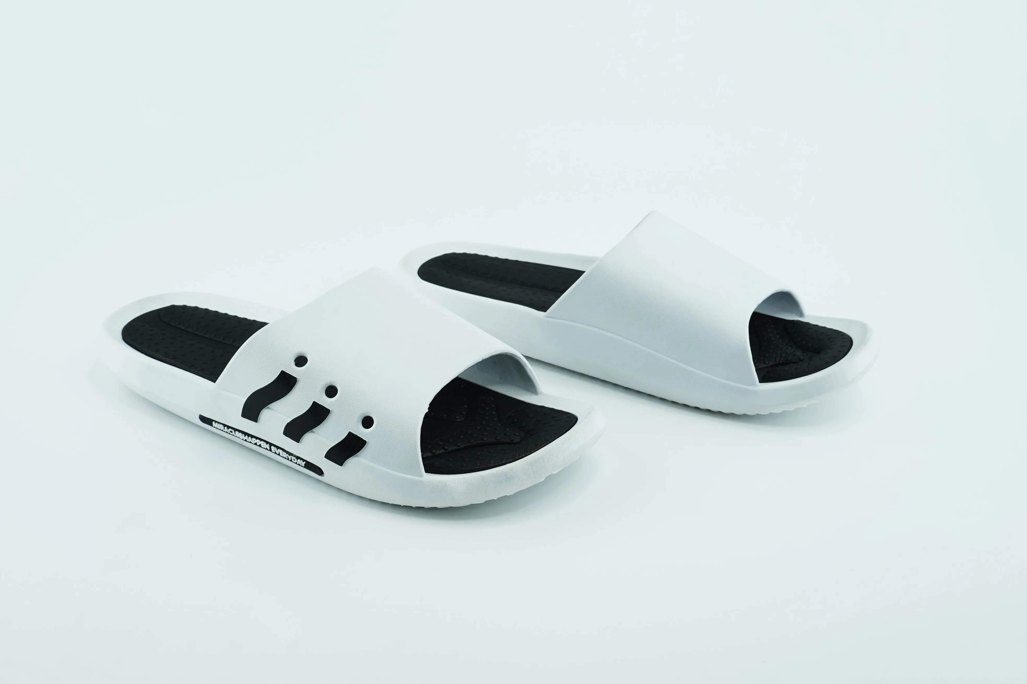 Summer Slides in white color